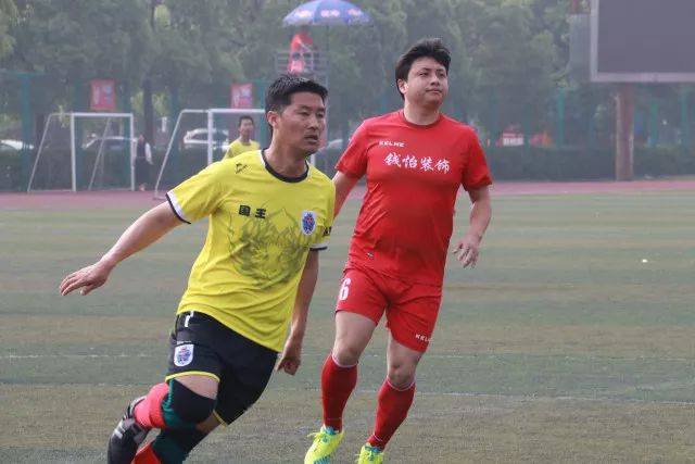詹姆斯自06年以来季后赛胜利场次超越八队总和
